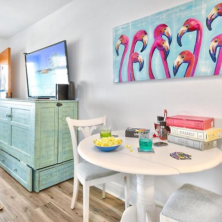 Funshine Sunset Beach St. Pete Beach Extérieur photo